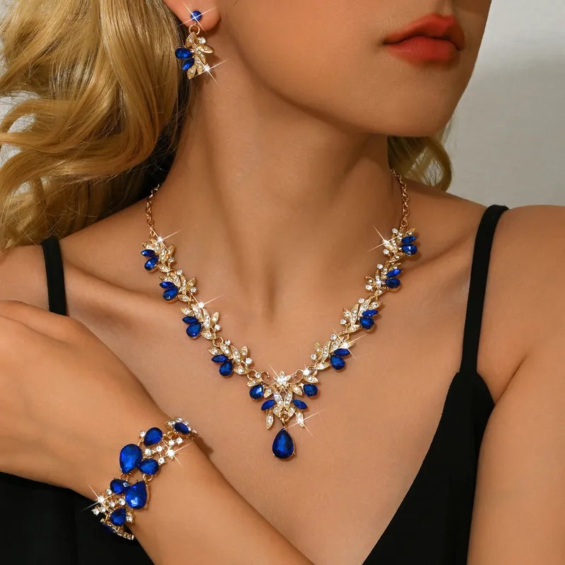 Royal Azure Garland