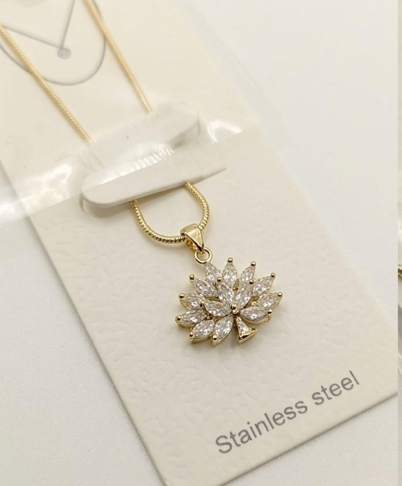 Aurelian Leafbloom Necklace - Gold Tree of Life Necklace with Crystal Leaf Pendant | Trendymus
