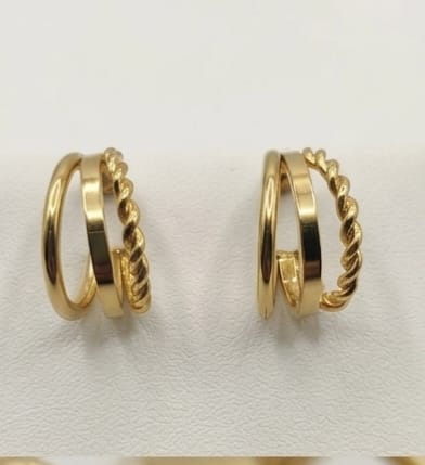The Trinity Twist Hoops