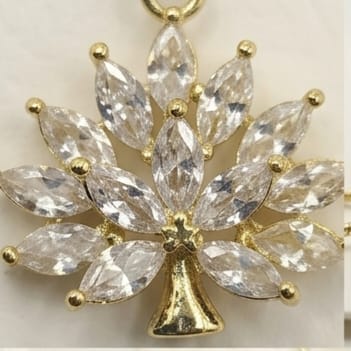 Aurelian Leafbloom Necklace - Gold Tree of Life Necklace with Crystal Leaf Pendant | Trendymus